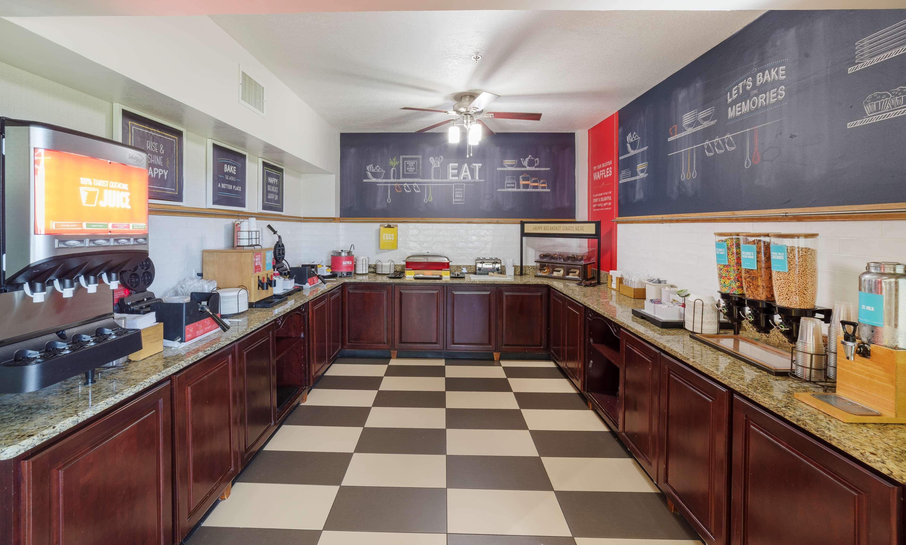 Hampton Inn Port Charlotte Bagian luar foto