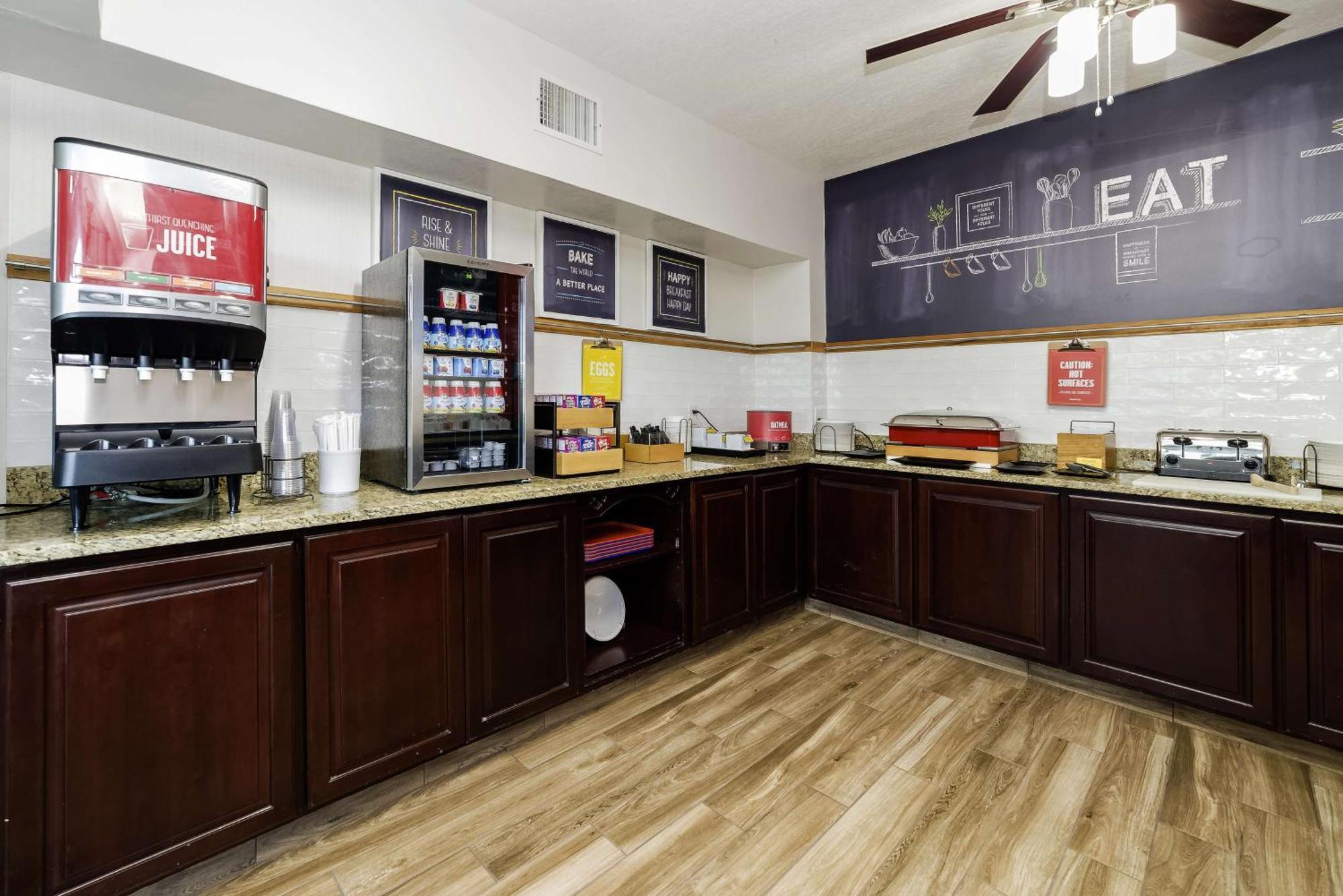 Hampton Inn Port Charlotte Bagian luar foto